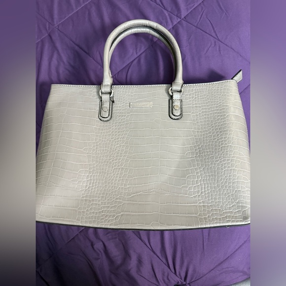 Coco + Carmen Elegant Black and Silver Tote - Picture 3 of 15